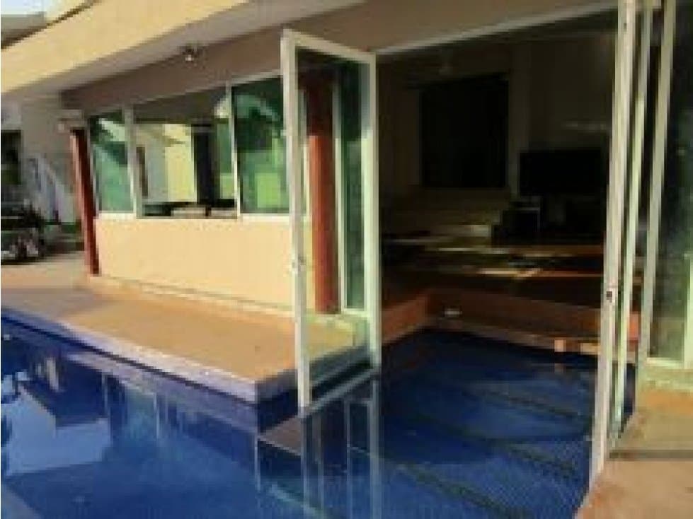  EXCELENTE CASA CON DOBLE VIG. 24/7 AL SUR DE CUERNAVACA — foto 5