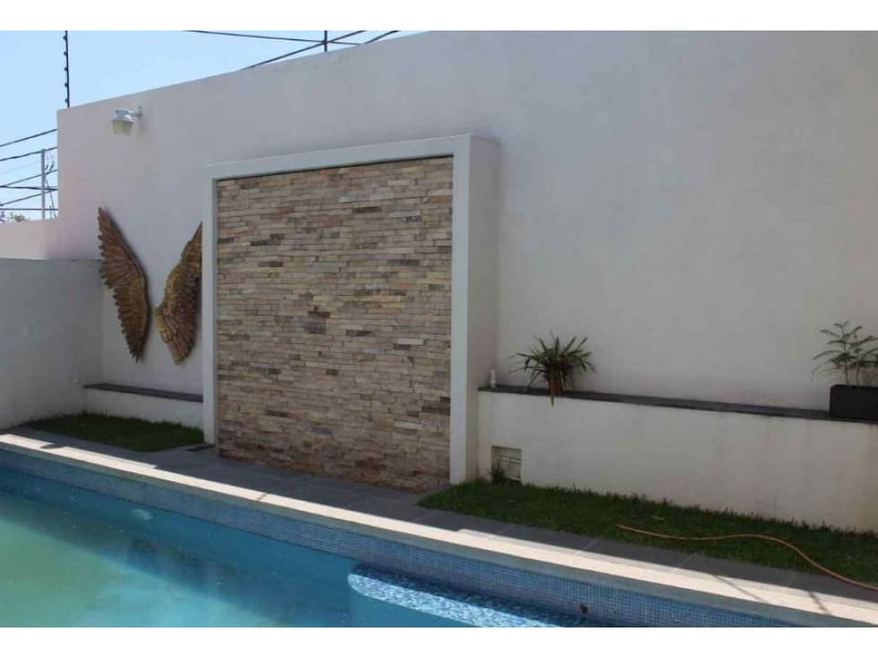 EXCELENTE CASA NUEVA CON ALBERCA EN CUERNNAVACA — foto 5