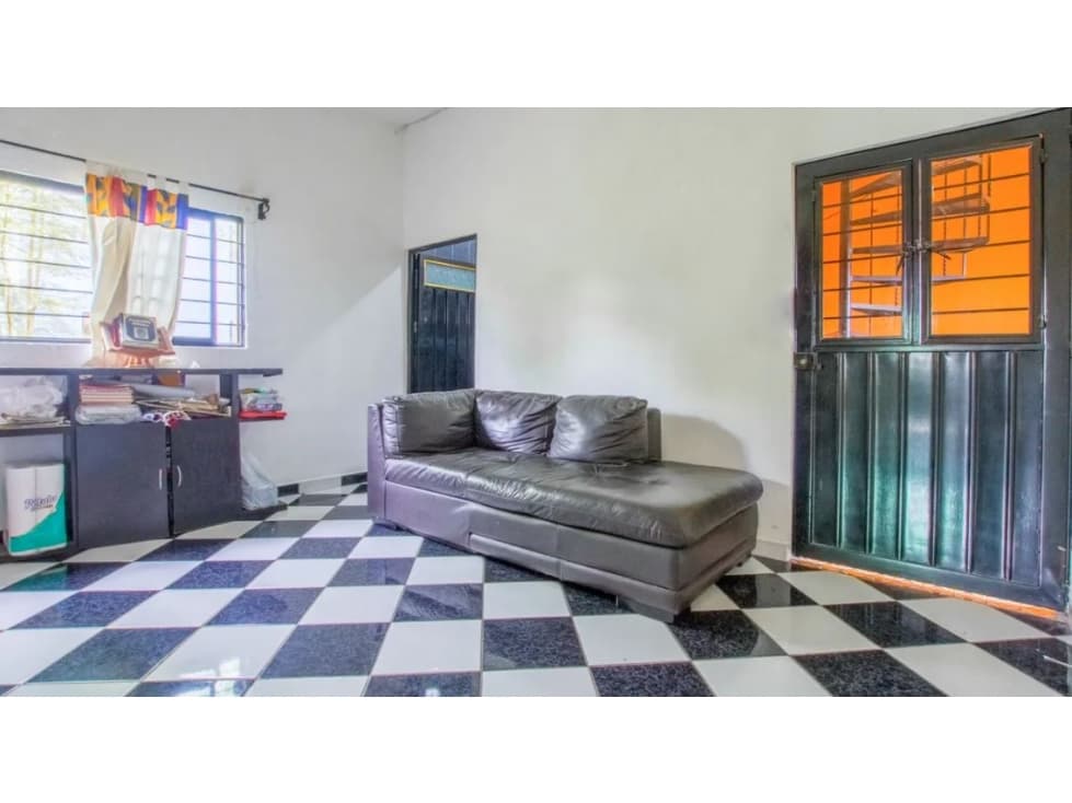 HERMOSA CASA A UNA CUADRA DE LOMAS DE CUERNAVACA — foto 5