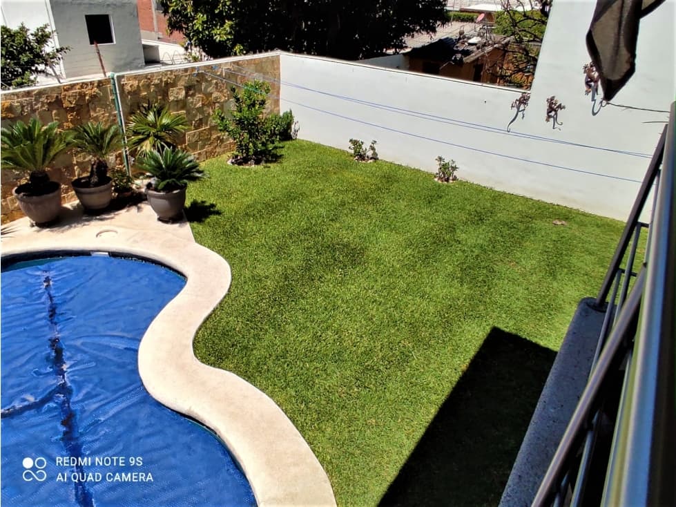 EXCELENTE CASA SOLA EN CUERNAVACA CON ALBERCA PRIVADA — foto 4