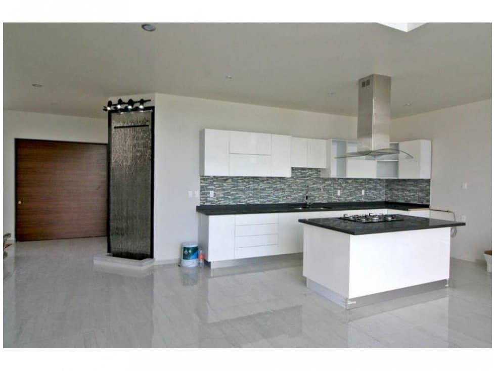 ESPECTACULAR CASA EN RESIDENCIAL CORINTO — foto 5