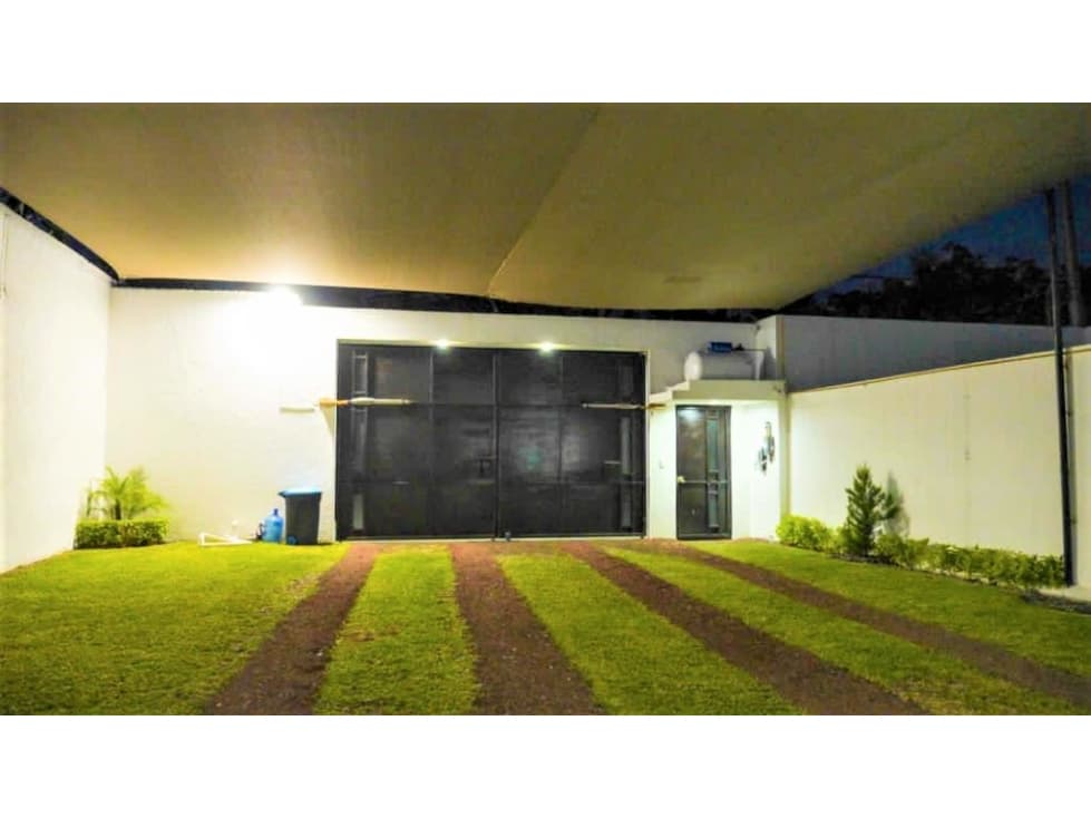 CASA AL SUR EN LOMAS DE CUERNAVACA, VIG. 24/7 — foto 4