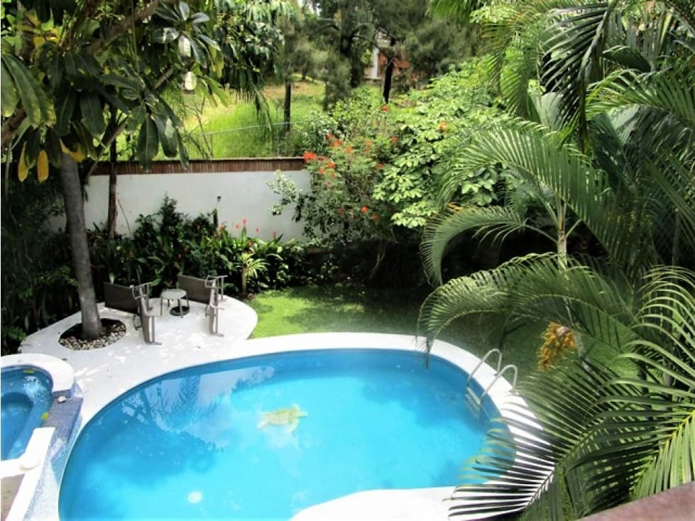 HERMOSA CASA ESTLO COLONIAL EN CUERNAVACA — foto 5