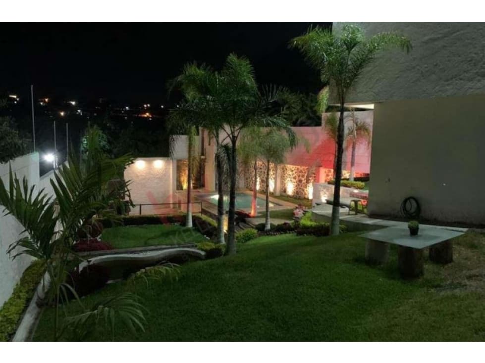 CASA MODERNA EN PRIV. CON ALBERCA PRIVADA EN CUERNAVACA — foto 6