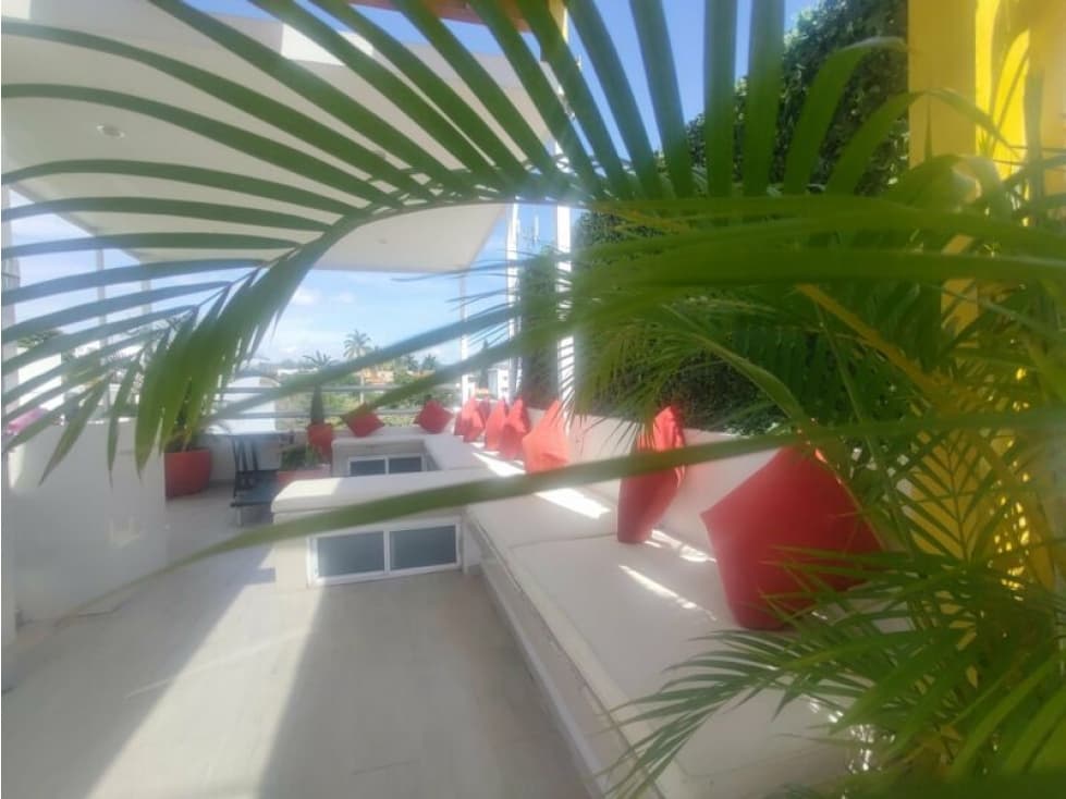EXCLUSIVA CASA CON JACUZZI Y ROOF GARDEN PRIVADO — foto 6