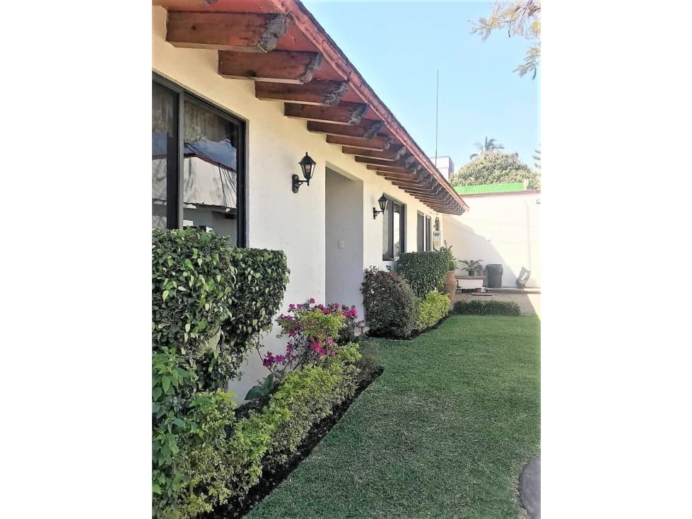 CASA DENTRO DE FRACC. DESARROLLADA EN UNA SOLA PLANTA — foto 4