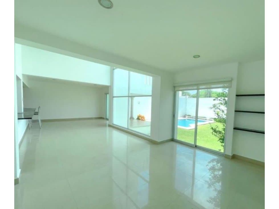 ESPECTACULAR CASA TECHO DOBLE ALTURA AL SUR DE CUERNAVACA — foto 6