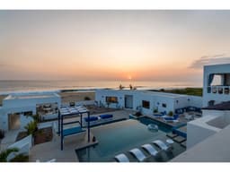 VILLA SANTORINI Pescadero, Pacific,