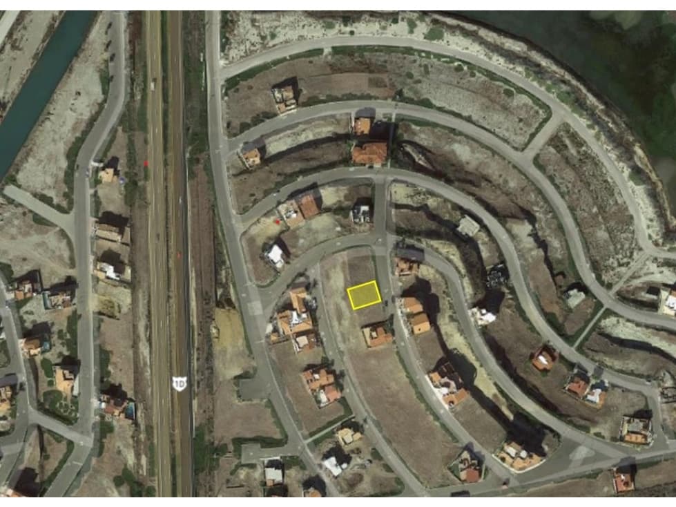 Terreno en Venta en Puerto Salina — foto 1