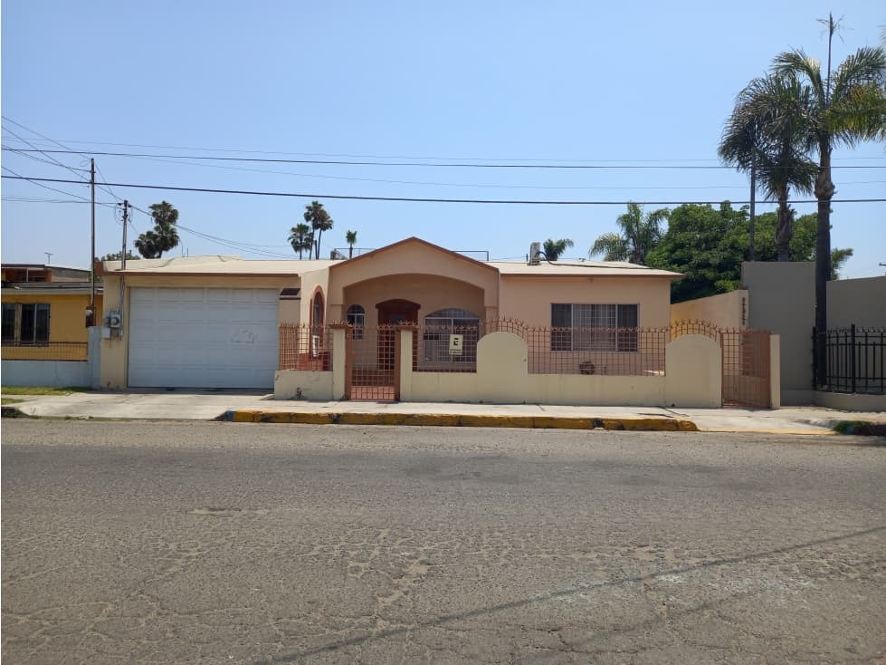 Casa en Venta en Fracc. Bahia — foto 1