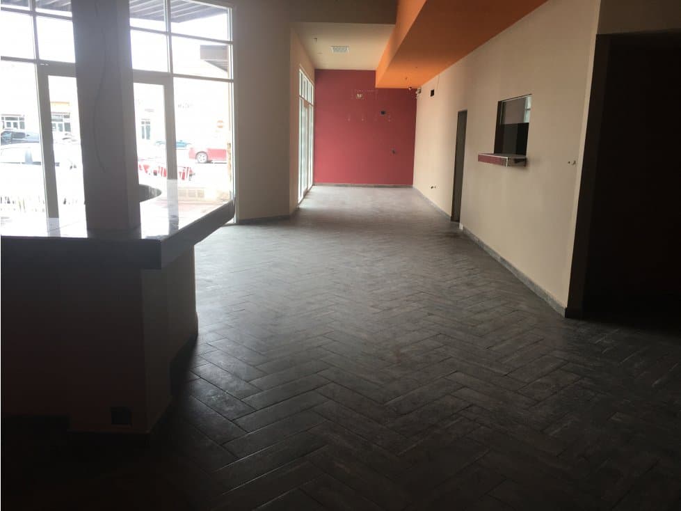 LOCAL COMERCIAL EN RENTA EN AV. EJÉRCITO NACIONAL — foto 3