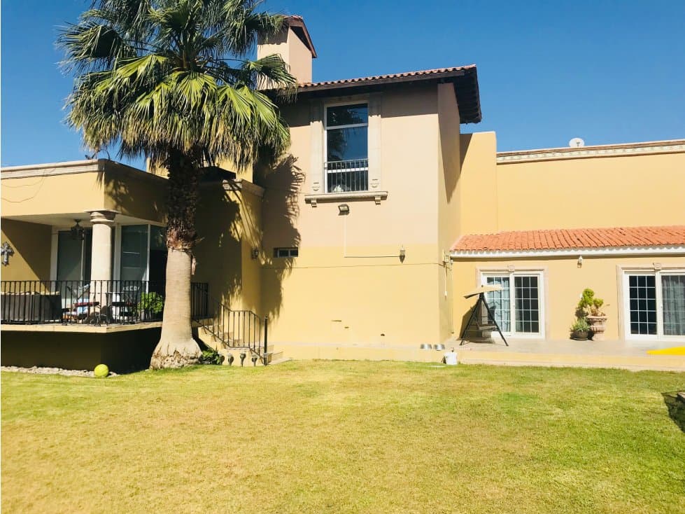 RESIDENCIA EN VENTA EN EL CAMPESTRE — foto 1