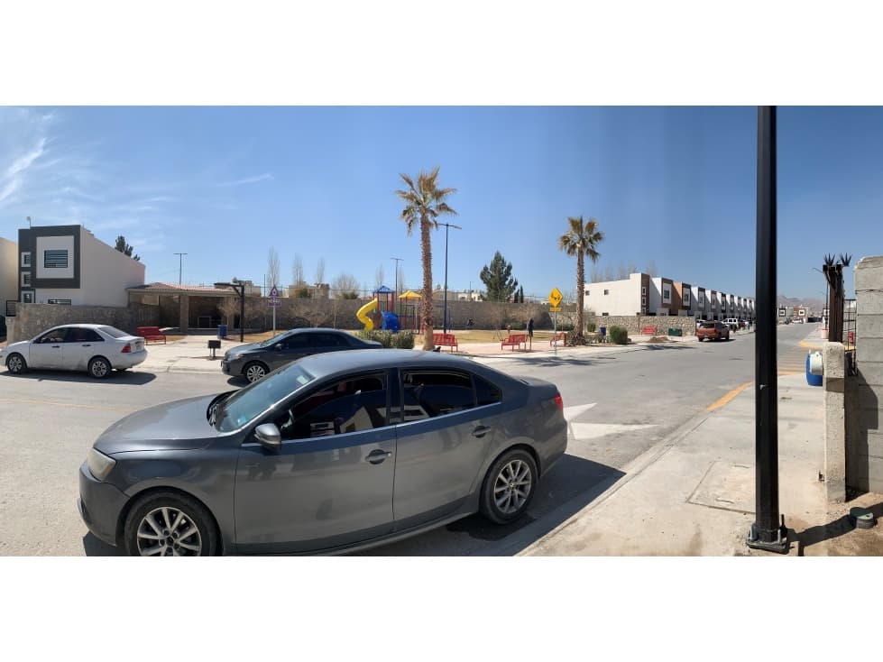 CASA EN VENTA EN FRACCIONAMIENTO TERRALUNA — foto 2