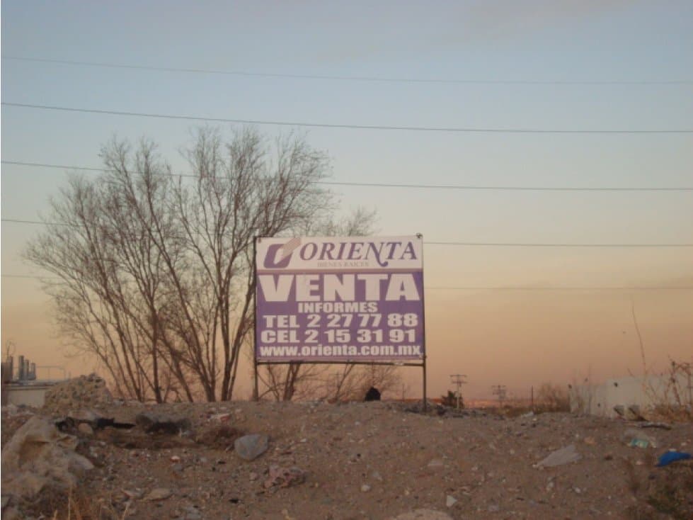 TERRENO ATRAS DE OFICINAS GOBIERNO EJE VIAL — foto 2