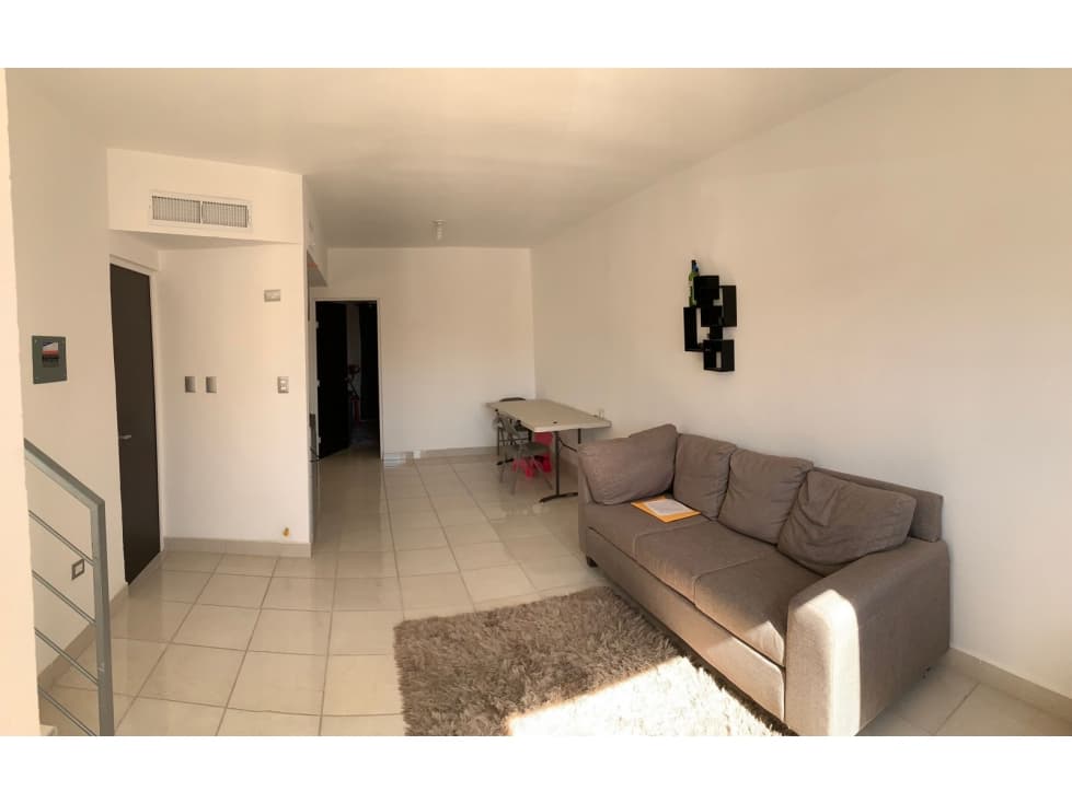 CASA EN VENTA EN FRACCIONAMIENTO TERRALUNA — foto 4