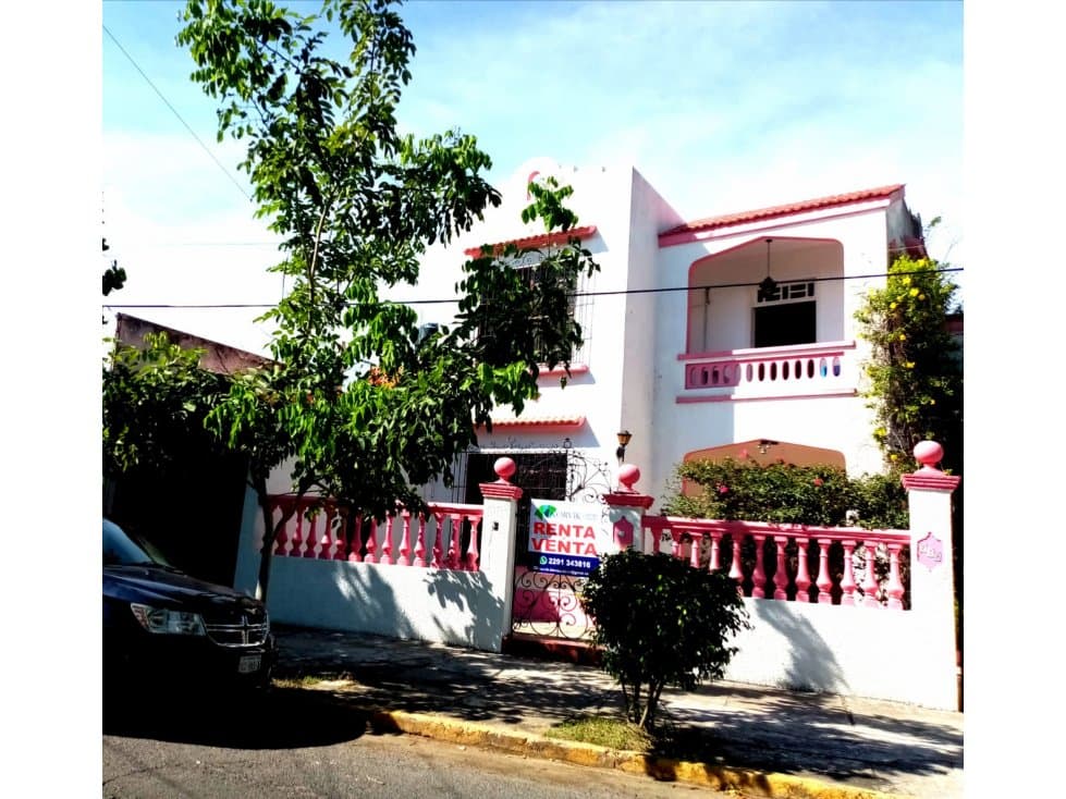 CASA EN VENTA O RENTA CERCA DEL MAR — foto 1