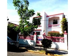 CASA EN VENTA O RENTA CERCA DEL MAR