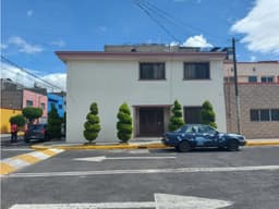 ESTUPENDA CASA EN TLANEPANTLA, MUY CERCA DE JARDINES DEL RECUERDO