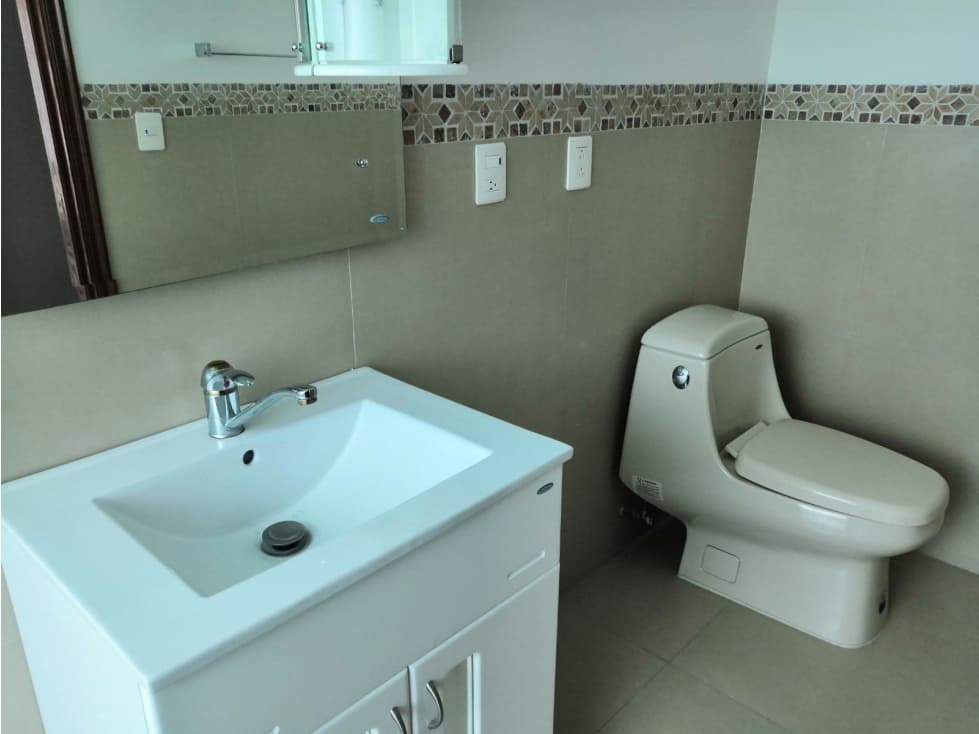 RESIDENCIA EN SATELITE J.PANI GRANDES ESPACIOS — foto 4