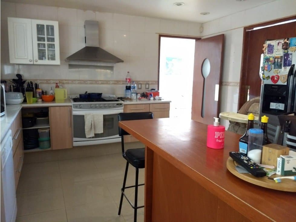 CASA REMODELADA EN CIUDAD BRISA, EXCELENTES ESPACIOS. SÓLO CONTADO — foto 2
