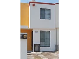 Linda casa a 10 minutos del centro de Xochitepec