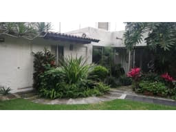 Venta de Casa Sola en Fracc Sumiya