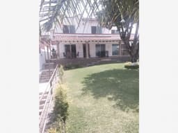 Venta de Casa Sola en Burgos