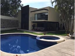 Venta de Casa Sola en Vista Hermosa