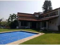 Venta o Renta de Casa Sola en Fracc en San Gaspar