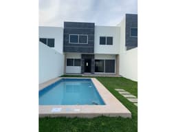 Venta de Casa Sola en la Colonia 3 de Mayo