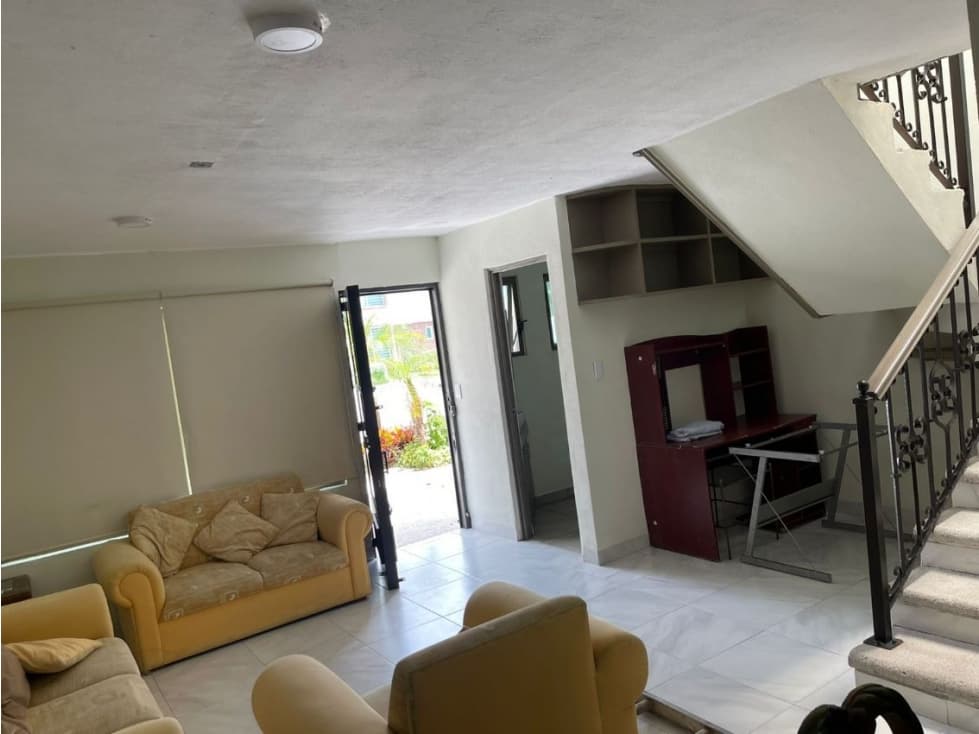 Venta de Casa Sola en La Colonia Lazaro Cardenas — foto 1
