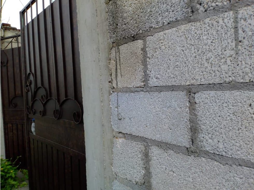 Venta de casa con barda y porton — foto 5