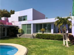 Venta de Casa Sola en el Fracc. Insurgentes