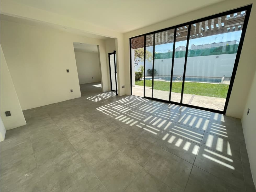 Venta de Casa Sola en Lomas de Cortes — foto 2