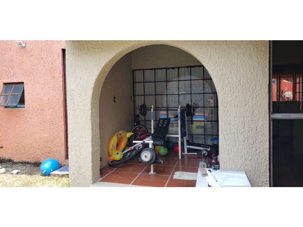 Venta de Casa Sola en Colonia Volcanes — foto 4