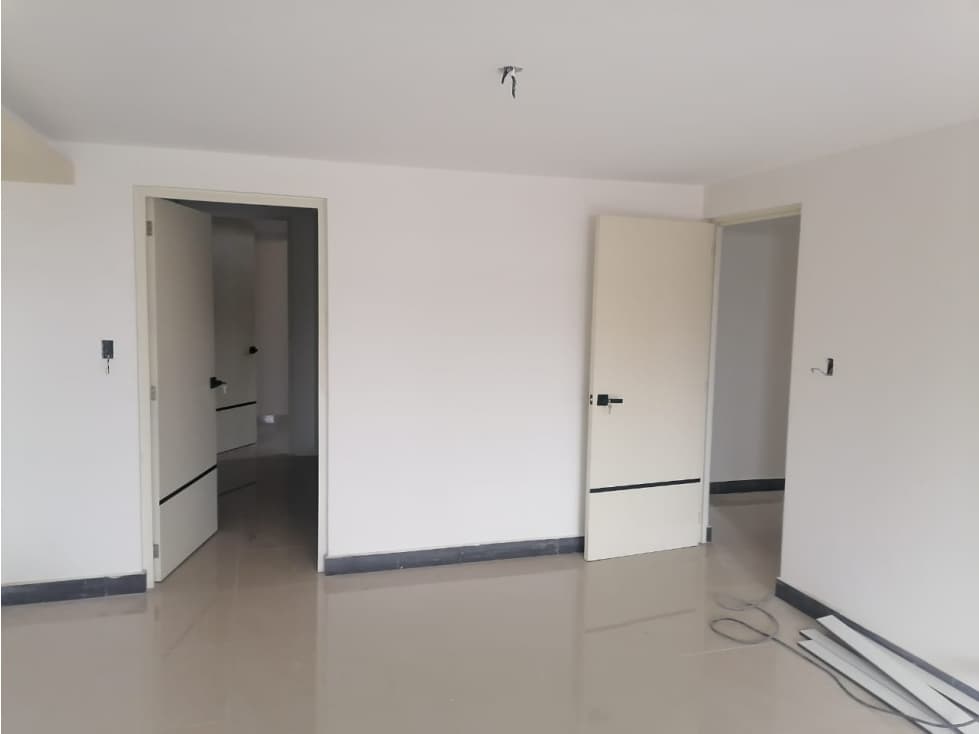 Venta de Casa Sola en La Colonia La Pradera — foto 6