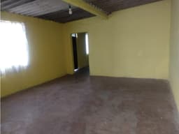 Venta de Casa Sola en La Colonia San Juanito