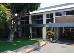 Venta de Casa Sola en la Colonia Volcanes