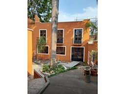 Renta de Casa Sola en La Colonia Miraval