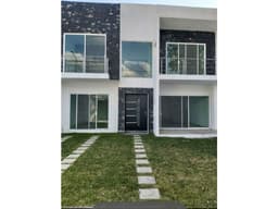 Venta de Casa Sola en Bosques de Cuernavaca
