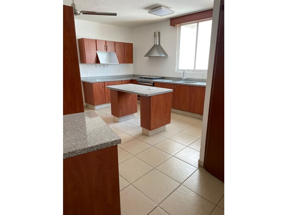 Renta de Departamento en la Joya — foto 2