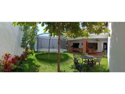 Venta de Casa Sola en La Colonia Amate Redondo