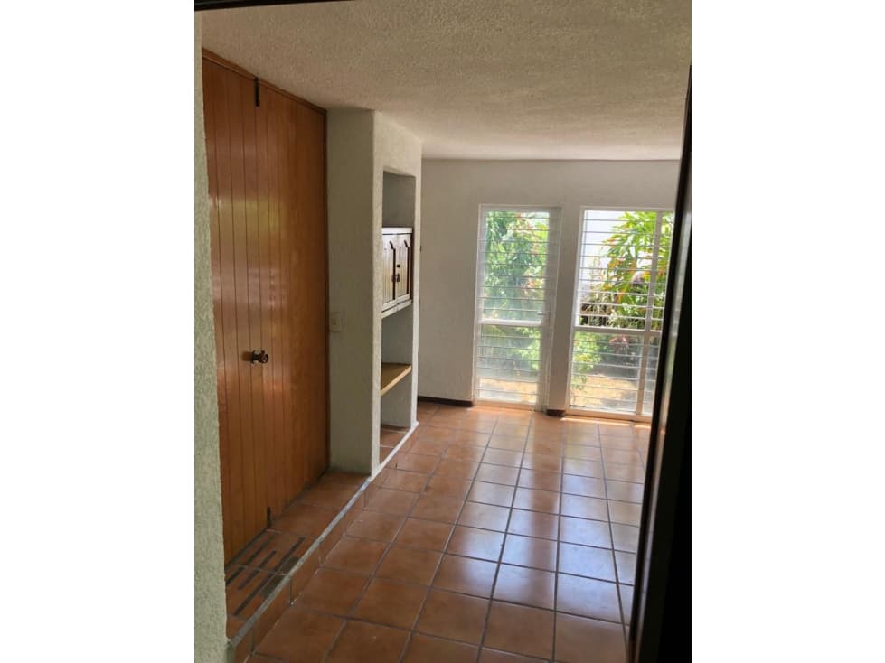 Venta de Casa Sola en La Colonia Centro — foto 2