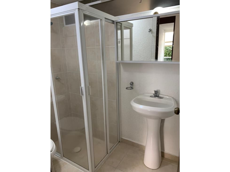 Renta de Departamento en Calzada de los Reyes — foto 6