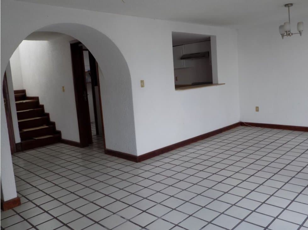 Venta de Casa Sola en Fracc. en San Jeronimo — foto 4
