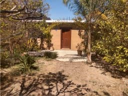 Venta de Casa Sola en La Colonia Jose Guadalupe Parres