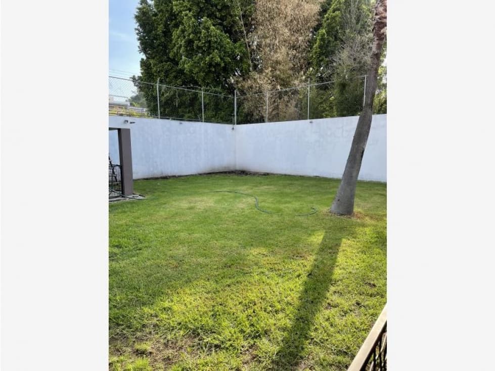 Venta de Casa Sola en Lomas de Ahuatlan — foto 4
