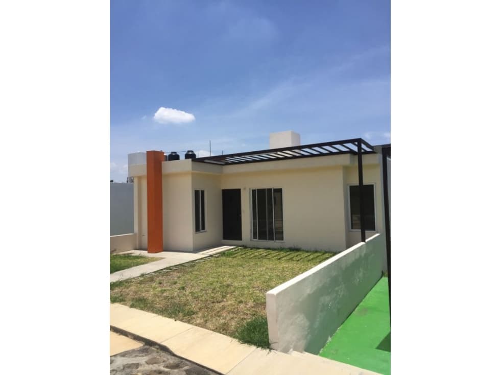 Venta de Casa Sola en Lomas de Cortes — foto 1