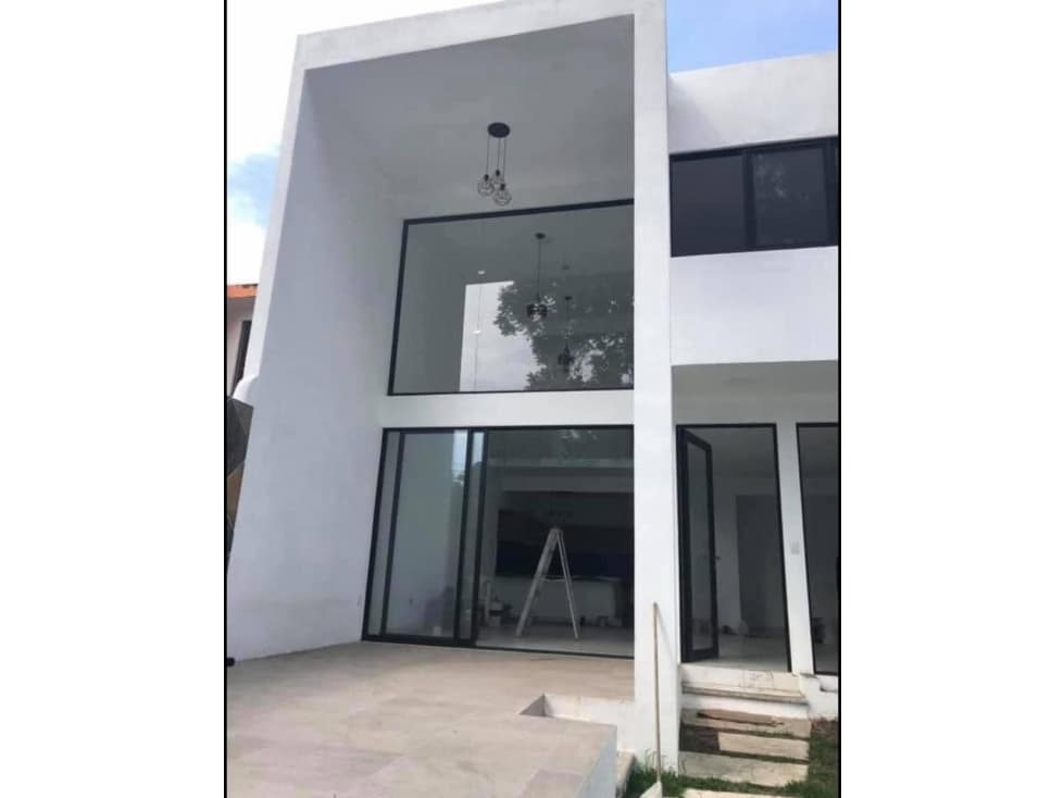 Venta de Casa Sola en Fracc. Pedregal de las Fuentes — foto 2