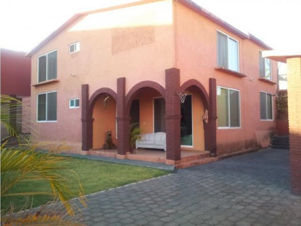 Bonita Casa en Venta Los Tulipanes — foto 1